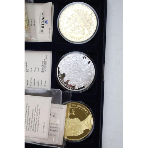 228 - A group of mixed collectors coins, mainly uncirculated and proof like encapsulated examples to inclu... 