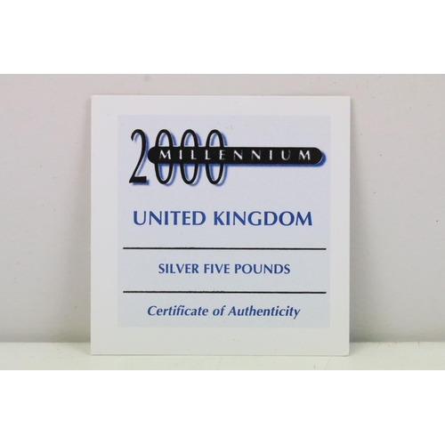 234 - A collection of three Royal Mint United Kingdom Queen Elizabeth II silver proof commemorative £5 / C... 