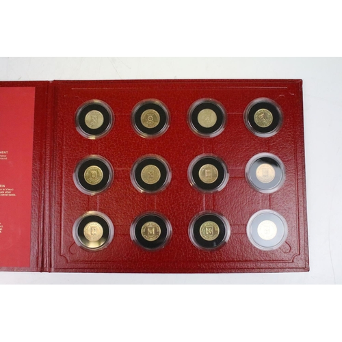 238 - A large collection of United Kingdom decimal and pre decimal coins to include a good selection of pr... 