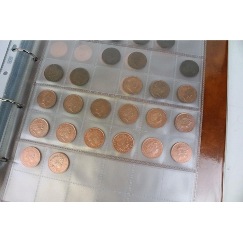 238 - A large collection of United Kingdom decimal and pre decimal coins to include a good selection of pr... 