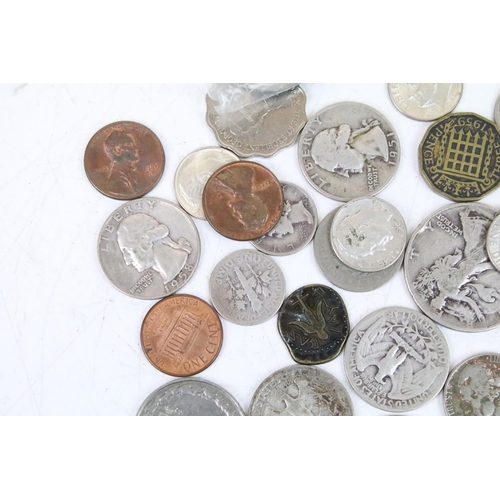 245 - A small collection of circulated United States of America coins.