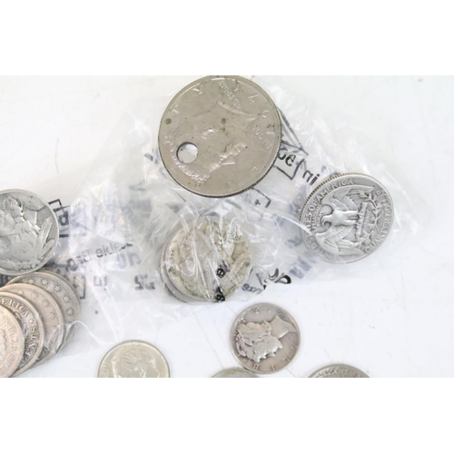 245 - A small collection of circulated United States of America coins.