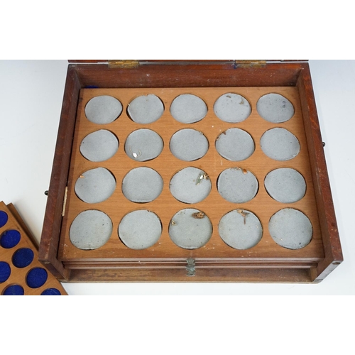 115 - Victorian antique coin cabinet with lifting top and six trays to allow for coins of various size ape... 