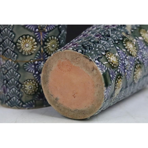 76 - Early 20th century Royal Doulton porridge bowl 5432 with 'Meal Makes Men' inscription together with ... 