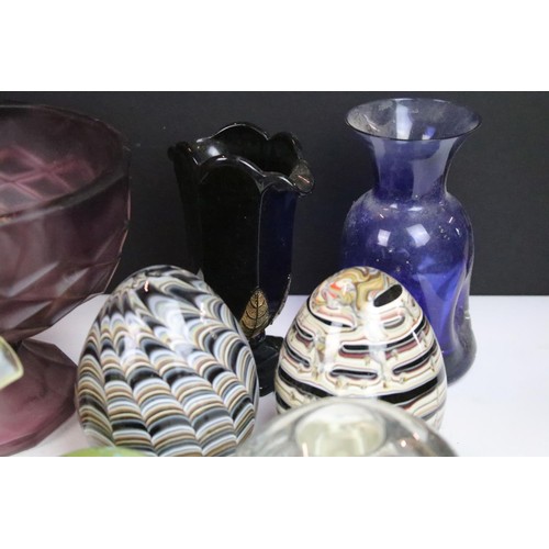 74 - Collection of glass ware to include Kosta Boda large mushroom, Britten's Patent purple glass weight,... 
