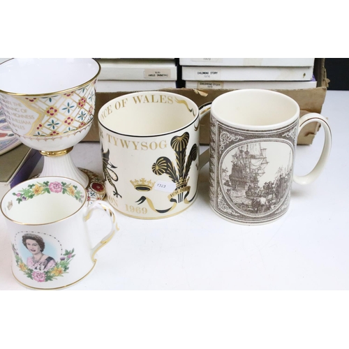 61 - Collection of Wedgwood, Coalport, Spode and Aynsley commemorative mugs, goblet, cups and boxed plate... 