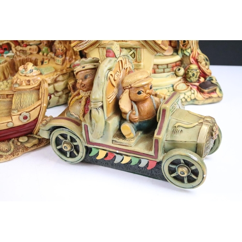 62 - Pendelfin hand painted stonecraft figurines and town scenes, to include Sweep, Cobble Cottage, Curio... 