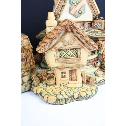 62 - Pendelfin hand painted stonecraft figurines and town scenes, to include Sweep, Cobble Cottage, Curio... 