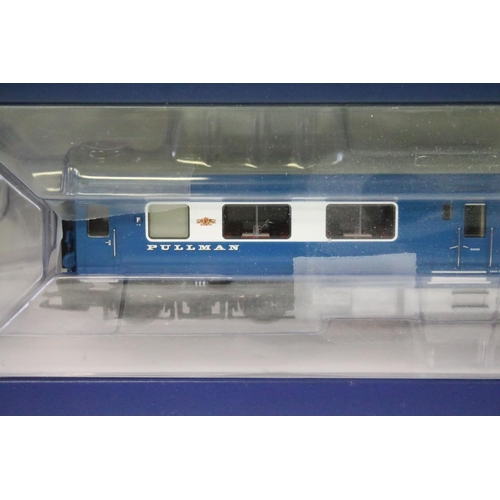 2 - Boxed Bachmann OO gauge 31-255DC Midland Pullman Six Car Unit Nanking blue, complete