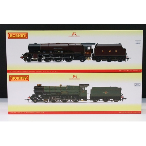 7 - Two boxed Hornby OO gauge locomotives to include R3332 BR (Late) King Class King Edward VIII 6029 an... 