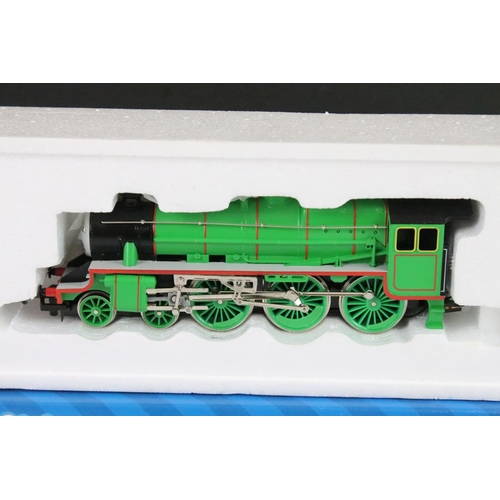 32 - Boxed Hornby Thomas & Friends OO gauge R9049 Henry the green Engine locomotive