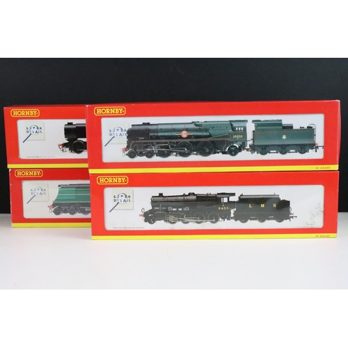 48 - Four boxed Hornby OO gauge Super Detail locomotives to include R2220 BR 4-6-2 Battle of Britain Clas... 