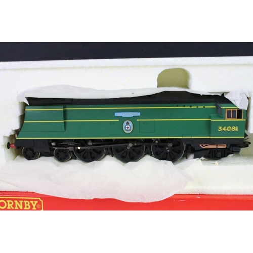 48 - Four boxed Hornby OO gauge Super Detail locomotives to include R2220 BR 4-6-2 Battle of Britain Clas... 