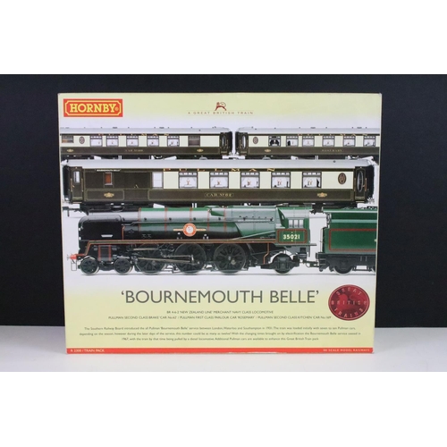 50 - Boxed Hornby OO gauge R4168 Silver Jubilee Coaches Coach Pack (complete) plus a boxed R2300 Bournemo... 