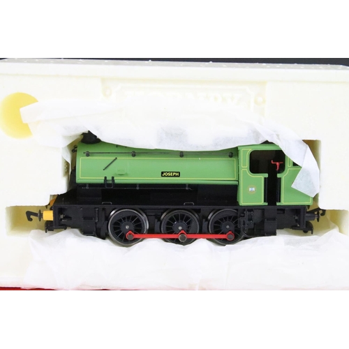 54 - Four boxed Hornby OO gauge locomotives to include R2876 GWR Railcar No 34, R2286 SR 4-6-2 Battle of ... 