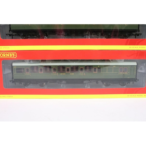 80 - Boxed Hornby OO gauge R4378 Southern Suburban 1938 Coaches Coach Pack, complete