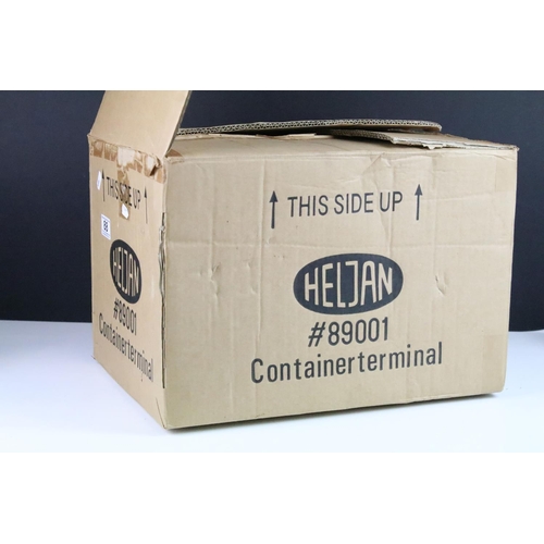 88 - Boxed Heljan OO gauge 89001 Container Terminal set, complete and ex contained within original trade ... 