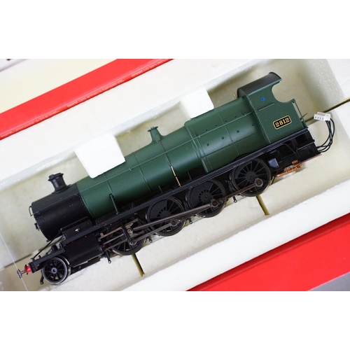 17 - Two boxed Hornby OO gauge locomotives to include R2420 BR Class 31 A1A Diesel Electric Locomotive D5... 