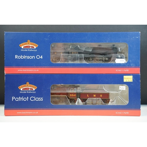 22 - Two boxed Bachmann OO gauge locomotives to include 31003 Robinson 04 6190 LNER Black and 31212 Patri... 