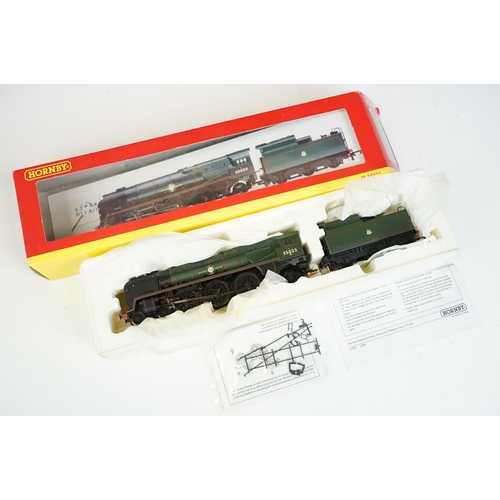 27 - Three boxed Hornby OO gauge Super Detail locomotives to include R2170 BR 4-6-2 Holland-Afrika Line M... 