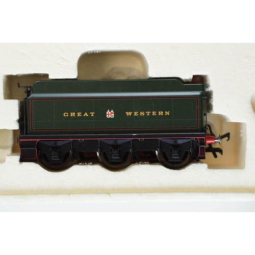 27 - Three boxed Hornby OO gauge Super Detail locomotives to include R2170 BR 4-6-2 Holland-Afrika Line M... 