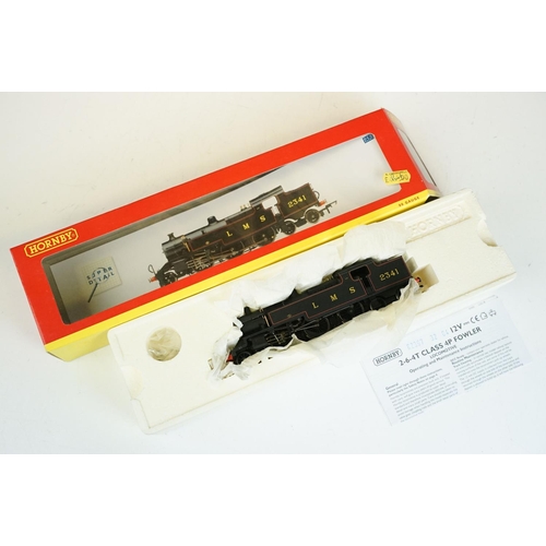 27 - Three boxed Hornby OO gauge Super Detail locomotives to include R2170 BR 4-6-2 Holland-Afrika Line M... 