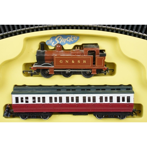 102 - Boxed Triang Hornby RS615 The Railway Children set, complete with locomotive, rolling stock and acce... 