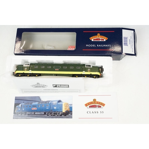 104 - Three boxed Bachmann OO gauge locomotives to include 31-550 V2 60800 Green Arrow BR green l/crest, 3... 