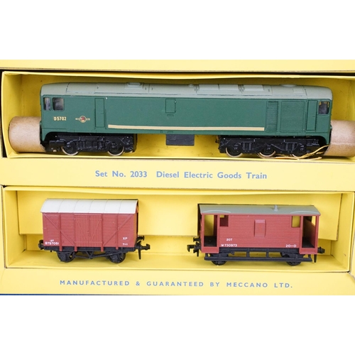 107 - Boxed Hornby Dublo two rail 2033 Co Bo Diesel Electric Goods Train set, complete with locomotive, ro... 