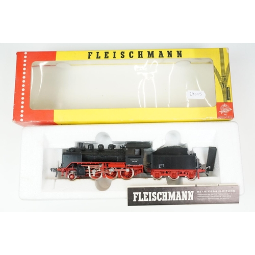 108 - Boxed Fleischmann HO gauge 4140 2-6-0 locomotive in black livery