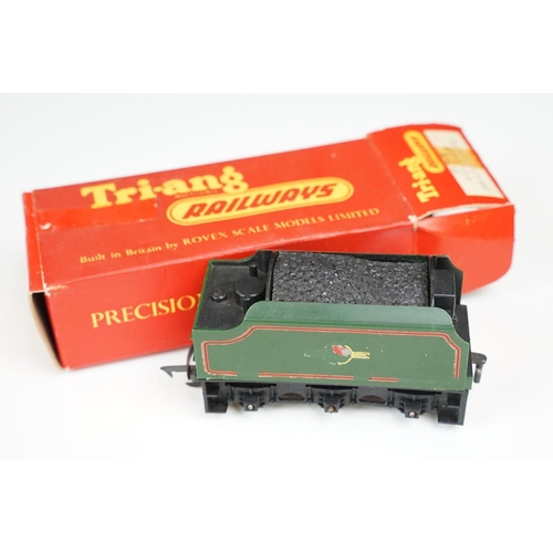 110 - 10 Boxed Triang OO gauge locomotives to include R357 AIA AIA Diesel Electric Loco, R59 2-6-2 Tank Lo... 