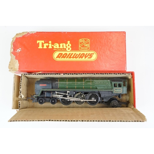 110 - 10 Boxed Triang OO gauge locomotives to include R357 AIA AIA Diesel Electric Loco, R59 2-6-2 Tank Lo... 