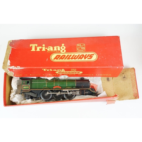 110 - 10 Boxed Triang OO gauge locomotives to include R357 AIA AIA Diesel Electric Loco, R59 2-6-2 Tank Lo... 