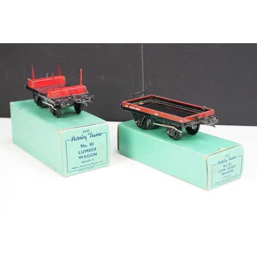 130 - Collection of Hornby O gauge model railway to include boxed Goods Set No 30 with locomotive, 3 x ite... 