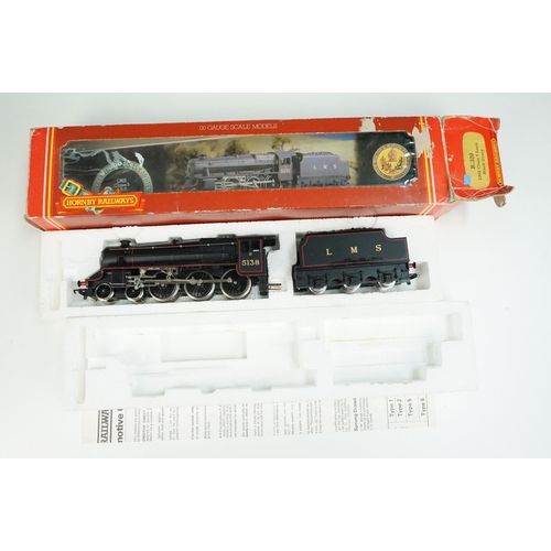 135 - Eight boxed OO gauge locomotives to include 6 x Hornby (R320 LMS Class 5 Loco black livery, R309 BR ... 