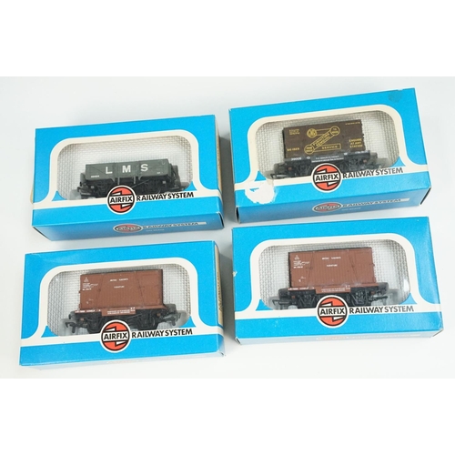 145 - 21 Boxed OO gauge items of rolling stock to include 17 x Airfix and 4 x Dapol featuring 3 x  Airfix ... 