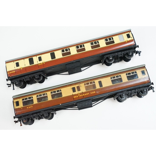 173 - Boxed Triang Hornby OO gauge R355B 0-4-0 Industrial Loco Nellie blue livery, a repainted 0-4-0 locom... 