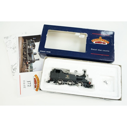 175 - Five boxed Bachmann OO gauge locomotives to include 32-850 NRM 9F 2-10-0 Standard 92220 Evening Star... 