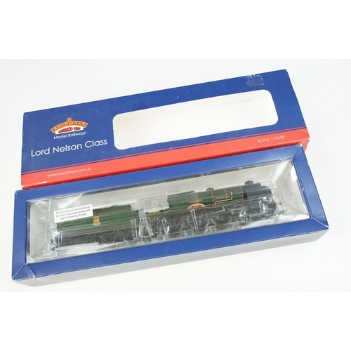 180 - Three boxed Bachmann OO gauge locomotives to include 32-558 Class A1 Meg Merrilies 60115 BR green ea... 