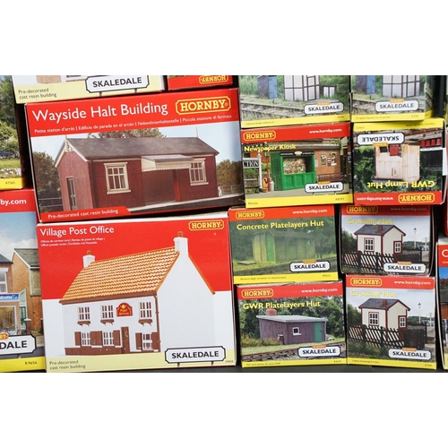 149 - 42 Boxed Hornby OO gauge Trackside buildings to include R9772 High Street Dental, R7289 E.L.Sole New... 