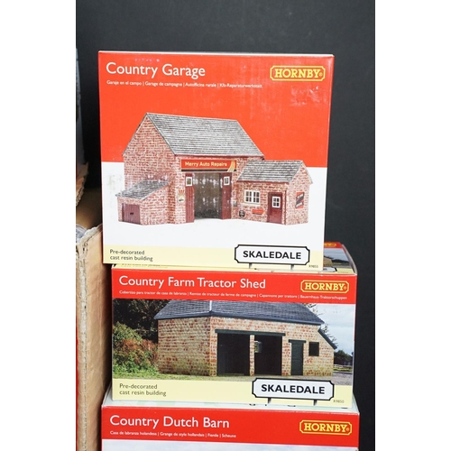 150 - 25 Boxed Hornby Skaledale OO gauge pre-decorated trackside buildings and accessories to include 3 x ... 