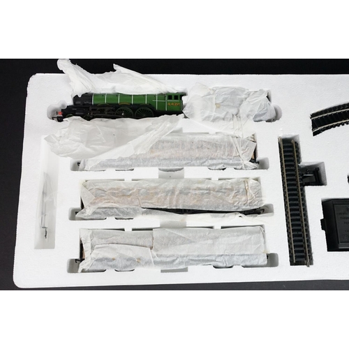 152 - Boxed Hornby OO gauge R1039 Flying Scotsman electric train set, complete, plus a boxed Hornby R8017 ... 