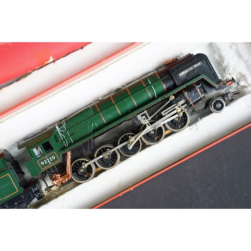 160 - Boxed Hornby OO gauge R558 Venice Simplon Orient Express electric train set containing locomotive an... 