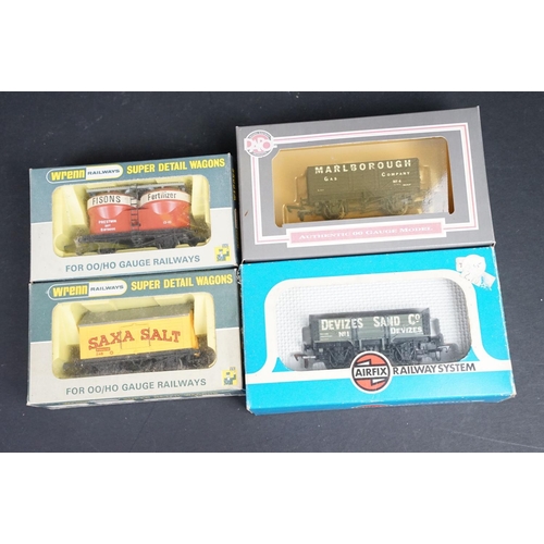 170 - 49 Boxed OO gauge items of rolling stock to include Hornby, Triang, Wrenn, Grafar, Airfix and Dapol ... 