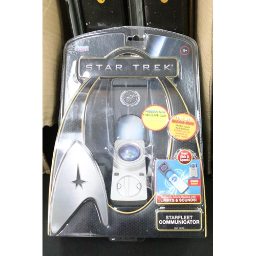 1441 - 32 Boxed / cased / carded Playmates Star Trek figures and accessories to include 6 x boxed Command C... 