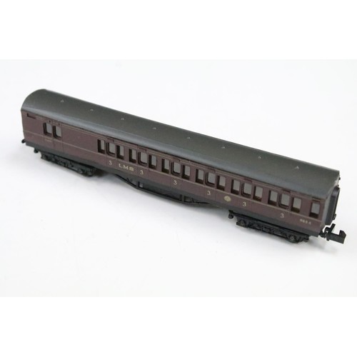 126A - Two cased Graham Farish N gauge locomotives to include 5041 LMS 4-6-0 in black livery and 2-6-2 in B... 