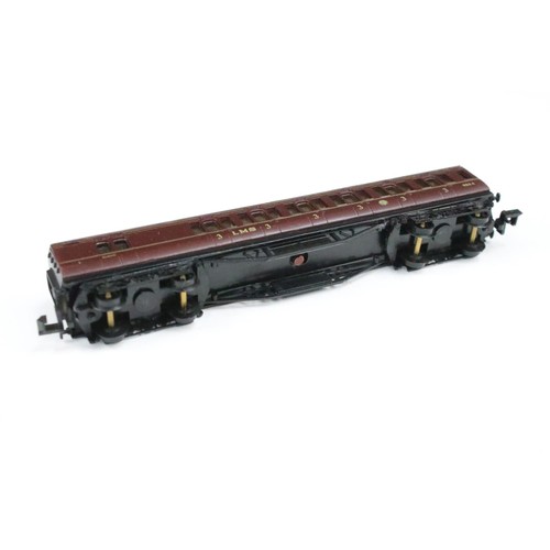 126A - Two cased Graham Farish N gauge locomotives to include 5041 LMS 4-6-0 in black livery and 2-6-2 in B... 