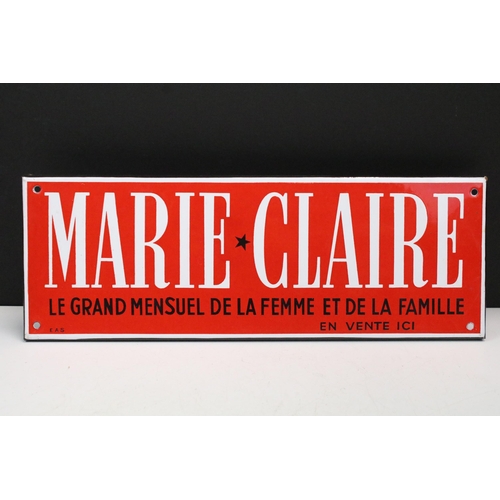 133 - Marie Claire magazine enamel advertising sign, Le Grand Mensuel de la Femme et De La Famille en Vent... 