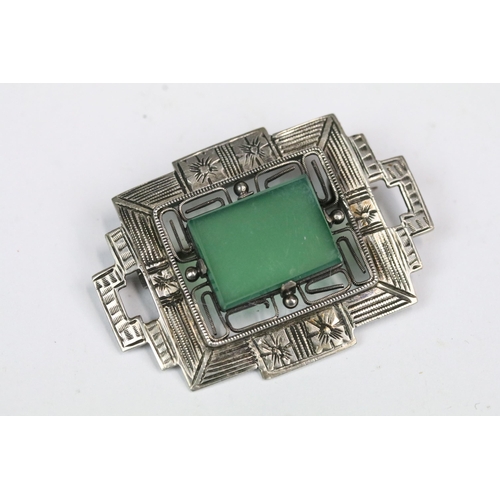 189 - Art Deco Italian silver brooch of rectangular form set with an opaque green panel, marked A. Galli, ... 