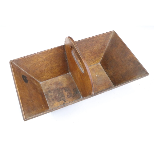 373 - Vintage French two section wooden trug with integral carrying handle, 39cm long